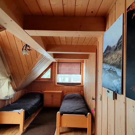 U Zajaca Pod Miedza Chalet *