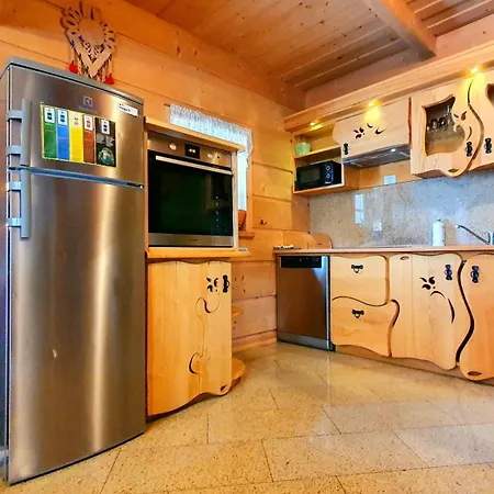 U Zajaca Pod Miedza Chalet